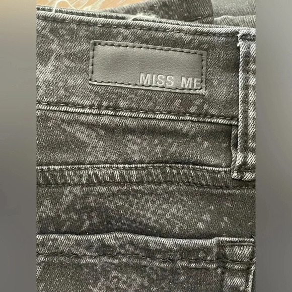 🖤 Miss Me Denim Python Skinny Jeans Black Size 26 - Picture 8 of 12